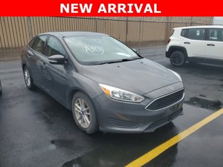 Used 2017 Ford Focus SE image 1