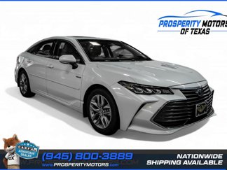 Used 2019 Toyota Avalon Limited image 1