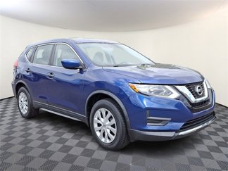 Used 2017 Nissan Rogue S image 1