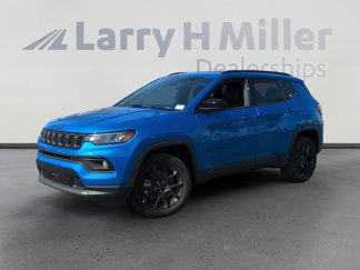 New 2025 Jeep Compass Latitude w/ Altitude Special Edition image 1