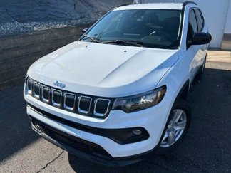 Certified 2022 Jeep Compass Latitude w/ Convenience Group image 1
