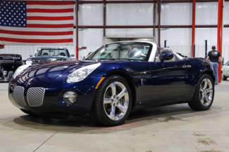 Used 2006 Pontiac Solstice Convertible w/ Premium Package image 1