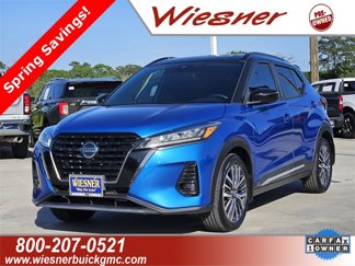 Used 2021 Nissan Kicks SR image 1
