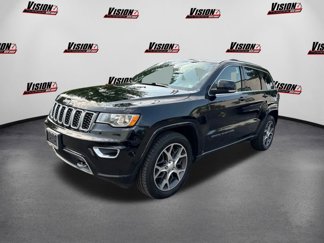 Used 2018 Jeep Grand Cherokee Limited image 1
