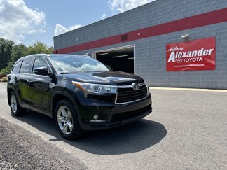 Used 2014 Toyota Highlander Limited image 1