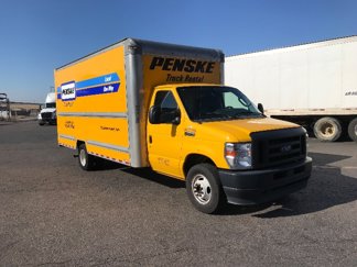 Used 2022 Ford E-350 and Econoline 350 Super Duty image 1
