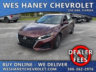 Used 2023 Nissan Altima 2.5 SV image 1