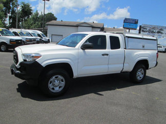 Used 2021 Toyota Tacoma SR image 1