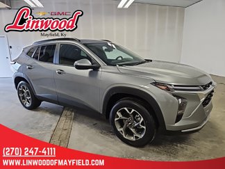 New 2025 Chevrolet Trax LT w/ Driver Confidence Package image 1