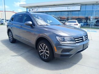 Used 2019 Volkswagen Tiguan SE w/ Panoramic Sunroof Package image 1