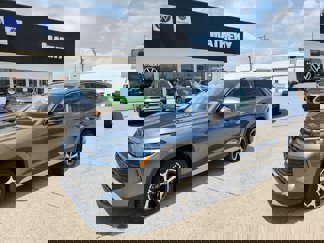 New 2025 Volkswagen Tiguan SE image 1
