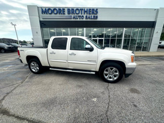 Used 2013 GMC Sierra 1500 SLT w/ SLT White Diamond Edition image 1