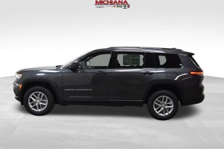 New 2025 Jeep Grand Cherokee L Laredo image 1
