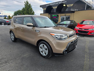 Used 2015 Kia Soul image 1