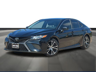 Used 2019 Toyota Camry SE image 1