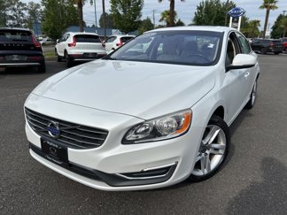 Used 2015 Volvo S60 T5 Premier image 1