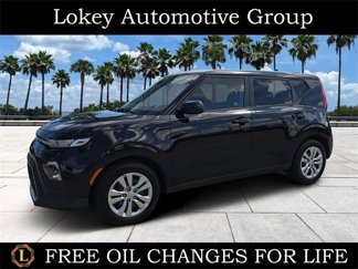 Used 2022 Kia Soul LX image 1
