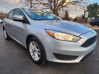 Used 2017 Ford Focus SE image 1