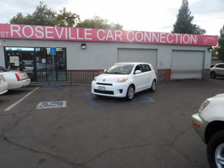 Used 2011 Scion xD image 1