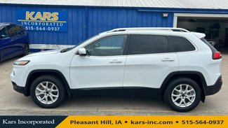 Used 2018 Jeep Cherokee Latitude image 1
