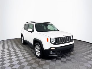 Used 2017 Jeep Renegade Latitude image 1