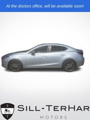 Used 2018 MAZDA MAZDA3 Touring image 1