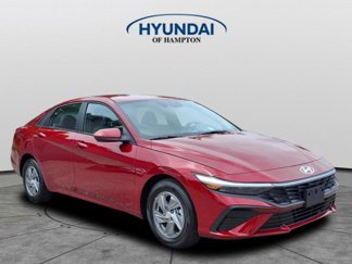 New 2025 Hyundai Elantra SE image 1