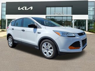 Used 2014 Ford Escape S image 1