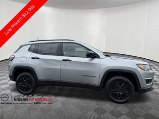 Used 2018 Jeep Compass Sport image 1