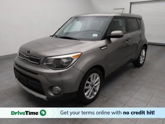 Used 2019 Kia Soul + image 1