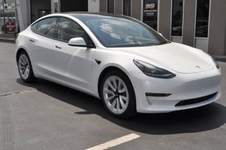 Used 2022 Tesla Model 3 Long Range image 1