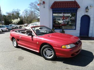 Used 1996 Ford Mustang Convertible image 1