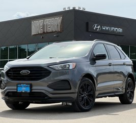 Used 2022 Ford Edge SE w/ Black Appearance Package image 1