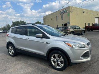 Used 2014 Ford Escape SE w/ Equipment Group 201A image 1