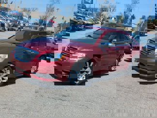 Used 2013 Chrysler 200 Limited image 1