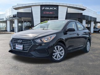 Used 2021 Hyundai Accent SE image 1