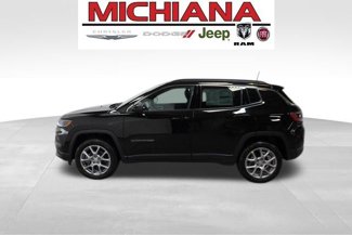 New 2024 Jeep Compass Latitude w/ Sun and Sound Group image 1