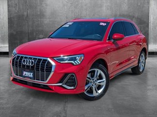 Used 2020 Audi Q3 2.0T Prestige w/ Prestige Package image 1