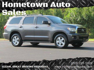 Used 2015 Toyota Sequoia SR5 image 1