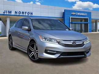 Used 2017 Honda Accord Sport image 1