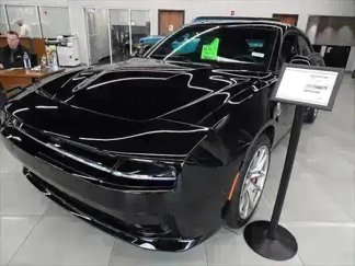 New 2025 Dodge Charger Daytona Scat Pack w/ Track Pack image 1