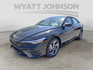 New 2025 Hyundai Elantra Sport image 1