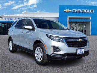 Used 2022 Chevrolet Equinox LT image 1