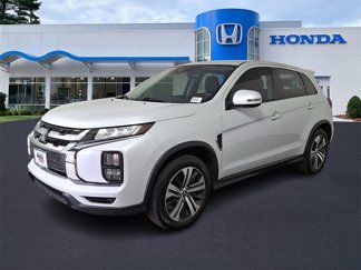 Used 2022 Mitsubishi Outlander Sport SE image 1
