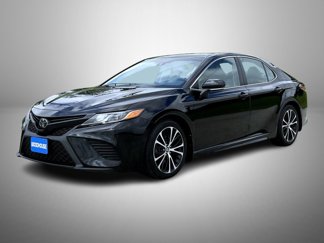 Used 2019 Toyota Camry SE image 1