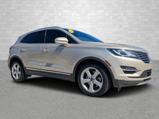 Used 2017 Lincoln MKC Premiere image 1