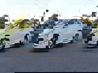 Used 2012 Hyundai Sonata Hybrid w/ Ultimate Pkg image 1