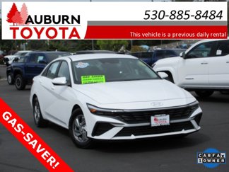 Used 2024 Hyundai Elantra SE image 1