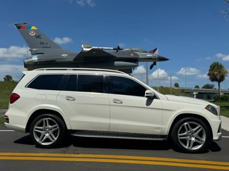 Used 2013 Mercedes-Benz GL 550 4MATIC w/ Driver Assistance Pkg image 1