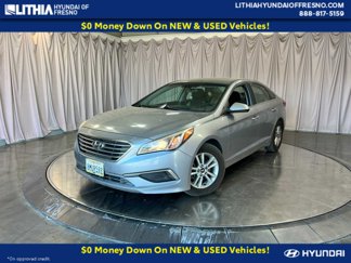 Used 2017 Hyundai Sonata SE image 1